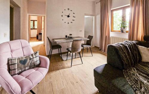 Opric Apartment | Stunning Apartment In Lovran With Wifi