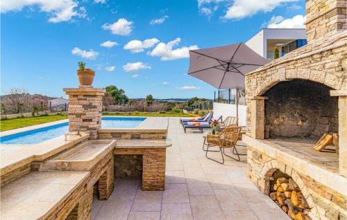 Stinjan Apartment | Stunning Apartment In Pula With Wifi