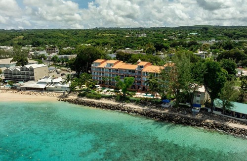 Sunset Crest Apartment | Stunning beachfront condo with amazing beach views - Villas On the Beach 305