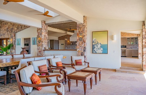 Cabo San Lucas Villa | Stunning Beachfront Estate on Chileno Bay, 8 Bedrooms, Brand New Remodel