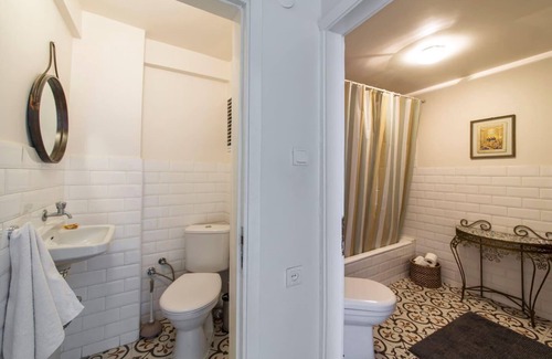 Cihangir Apartment | Stunning Bosphorus and Sultanahmet views apartment