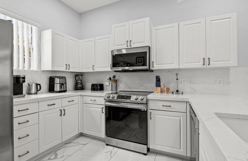 Tuscan Hills House | Stunning, boutique 3 bed/3.5 bath home on the gated resort of Tuscan Hills