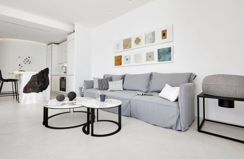 Firostefani Villa | Stunning Caldera Views Villa | Short Walk to Fira | Villa Quintessence |.