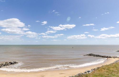 Hopton on Sea Other | Stunning Caravan With Decking At Haven Hopton-On-Sea Ref 80007L