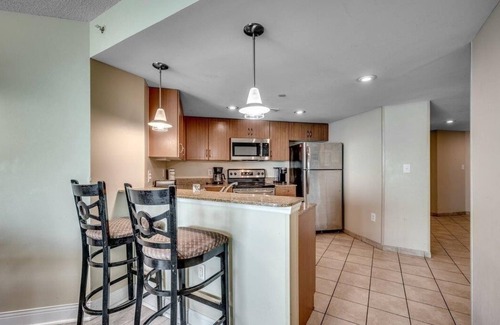Downtown Myrtle Beach Condo | Stunning Corner Unit - 3 Oceanfront Bedrooms