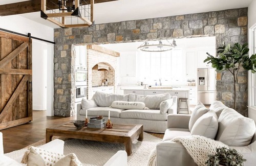 Franklin House | Stunning Estate in Leiper's Fork - Pool, Hot Tub, Sauna