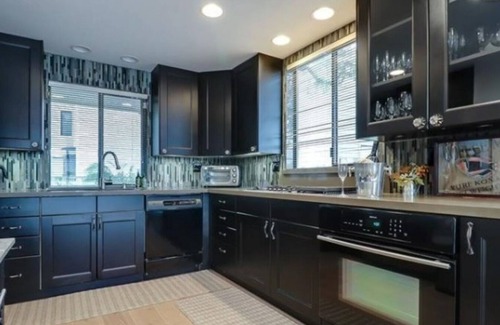Westlake Village House | Stunning furnished Waterfront 2 Bedroom Luxury Townhome in Westlake Village