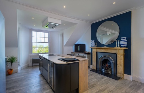 New Town Apartment | Stunning Georgian Duplex in Prestigious Prime City Centre, New Town, Edinburgh