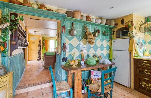 Saint-Laurent-d'Olt House | Stunning home in Saint Laurent d'Olt