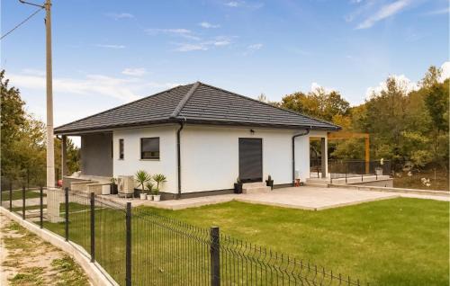 Seliste Dreznicko House | Stunning Home In Seliste Dreznicko