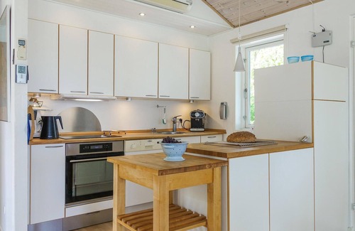 Sandkaas House | Stunning home in Allinge