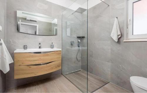 Bibici House | Stunning Home In Bibici