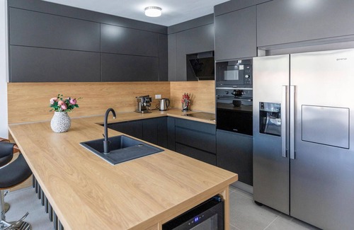 Blace House | Stunning home in Blace