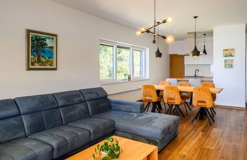 Blace House | Stunning home in Blace with WiFi