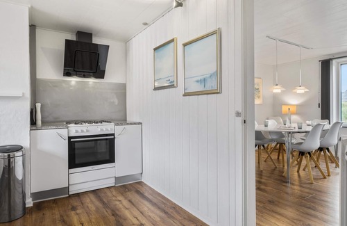 Blokhus House | Stunning home in Blokhus with WiFi