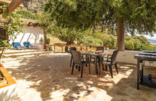 Grazalema House | Stunning home in Grazalema with WiFi