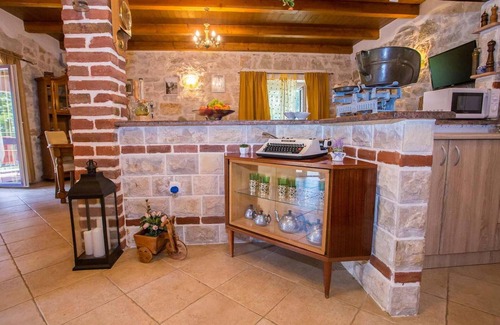 Dracevac House | Stunning home in Dracevac - Porec