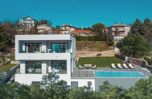 Sarsoni House | Stunning home in Matulji