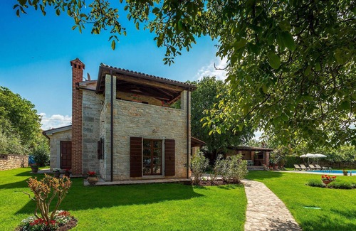 Rakovci House | Stunning home in Porec