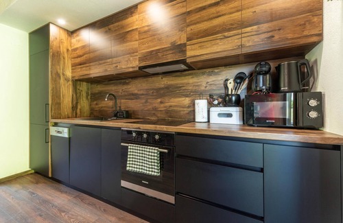 Gospic House | Stunning home in Prvan Selo with sauna