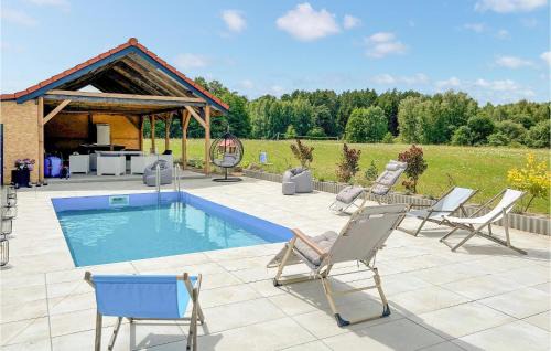 Faszcze House | Stunning Home In Stare Sady With Wifi