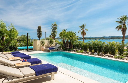 Turanj House | Stunning home in Turanj with sauna