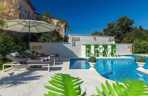 Babici House | Stunning home in Umag