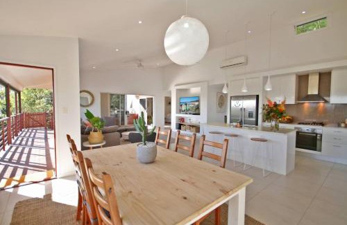 Coolum Beach House | Stunning Home With Spectacular Views