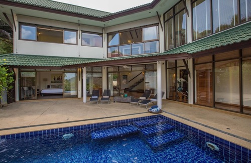Mae Nam Villa | Stunning luxury 3 bedroom villa with ocean views and private pool