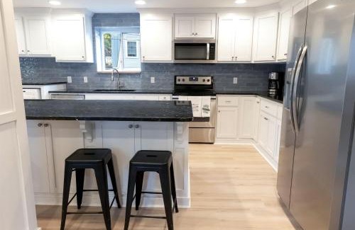 Norwood House | Stunning Modern Lakehouse with Private Boat Dock in Norwood, North Carolina