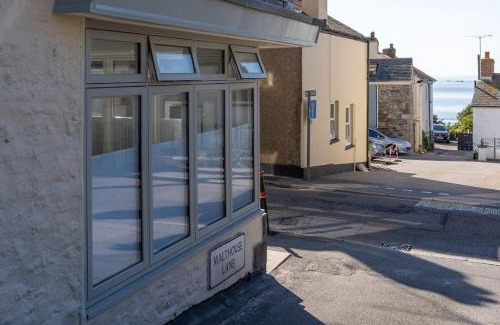 Marazion Apartment | Stunning new 1 bed apartment in Marazion.