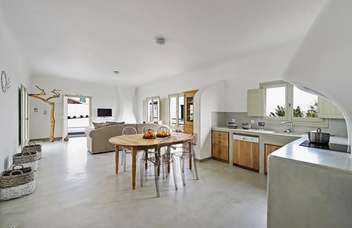 Pyrgos Villa | Stunning Newbuilt Villa With Incredible View Of The Whole Island With Jacuzzi!