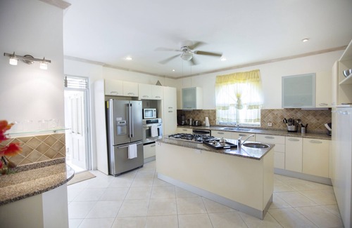 Ragged Point Villa | Stunning ocean-view luxury villa for island getaways and idyllic honeymoons