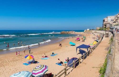 Selection Beach Apartment | Stunning Oceanfront Apartment with a balcony overlooking Umdloti Beach