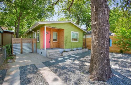 East Cesar Chavez House | Stunning Pool Home by Dtwn , Walk 2 lake & Eateries