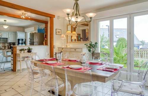 Auray Quiberon Terre Atlantique House | Stunning private villa for 8 people with private pool, WIFI, TV, terrace and pets allowed