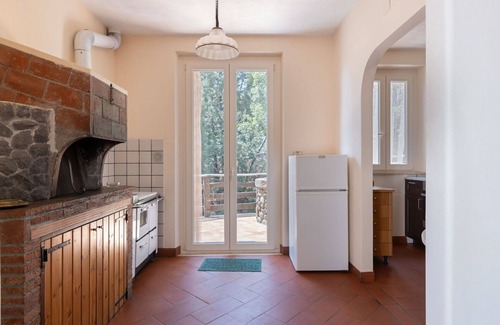 Linguaglossa Villa | Stunning private villa for 8 people with WIFI, TV and terrace