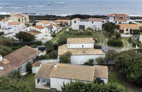 Saint-Denis-d'Oleron House | Stunning private villa for 6 people with WIFI, TV and terrace