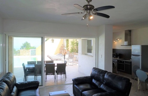 Favone Villa | Stunning private villa with A/C, WIFI, private pool, TV, terrace, pets allowed and panoramic view