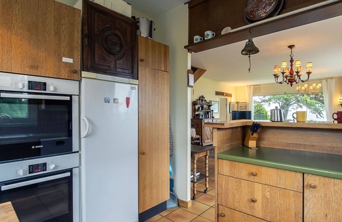 Plestin-les-Greves House | Stunning private villa for 12 people with WIFI, TV, patio and pets allowed