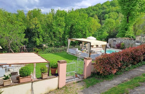 Pieve al Bagnoro Villa | Stunning private villa with A/C, private pool, WIFI, TV, veranda and pets allowed, close to Arezzo