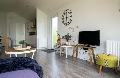 Bovenkarspel House | Stunning private villa for 4 guests with WIFI, TV and terrace