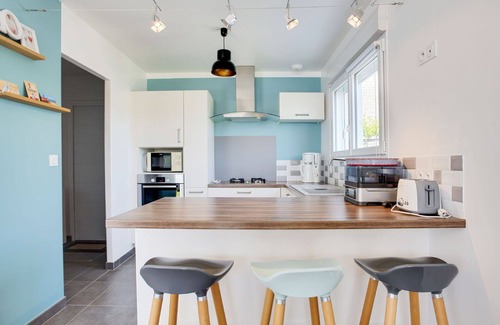 Plouharnel House | Stunning private villa for 6 guests with WIFI and TV