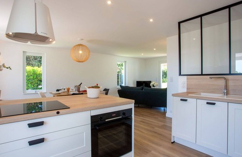 Prefailles House | Stunning private villa for 6 guests with WIFI, private pool, TV and terrace