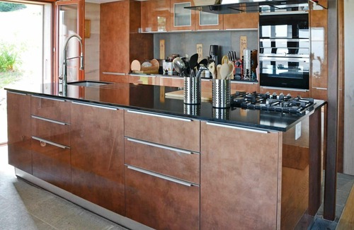 Bullet House | Stunning private villa for 6 people with WIFI, pets allowed and panoramic view