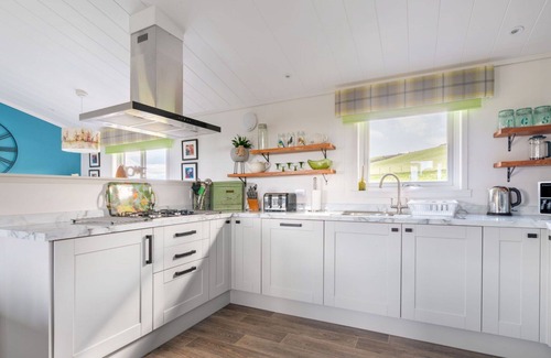 Kinross House | Stunning private villa for 6 people with WIFI, TV and terrace