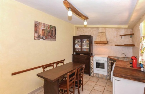 Pitigliano Villa | Stunning private villa for 7 people with private pool, WIFI, pets allowed and panoramic view