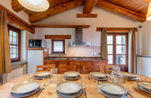 Sampeyre House | Stunning private villa for 9 people with TV and patio