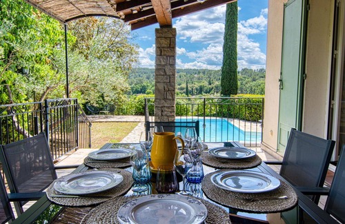 Carces House | Stunning private villa for 6 guests with private pool, WIFI, TV, terrace and panoramic view