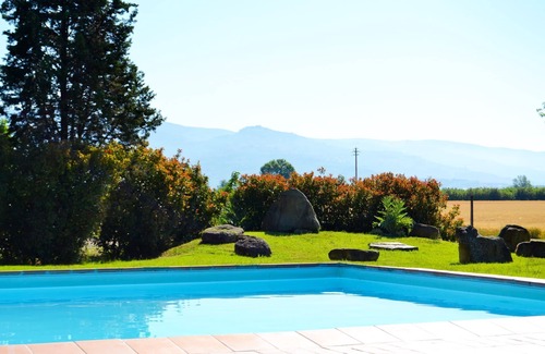 Cortona Villa | Stunning private villa for 12 guests with A/C, WIFI, private pool, TV, terrace and pets allowed